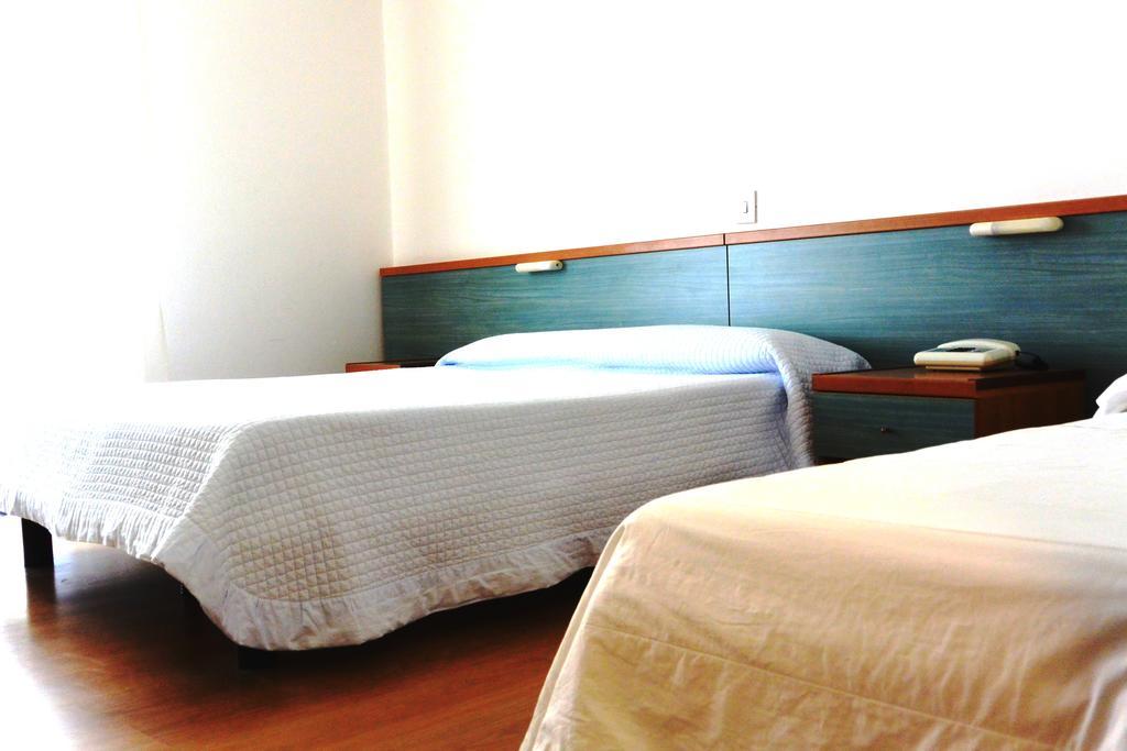 Hotel Antoniana Caorle Habitación foto